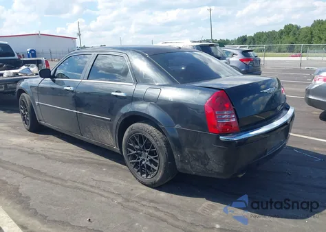 2007 Chrysler 300C из США, поврежденный, VIN 2C3KA63H27H637752